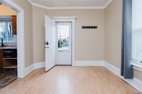 Tiny photo for 826 S Spring Street, Bucyrus, OH 44820 (MLS # 10005402)