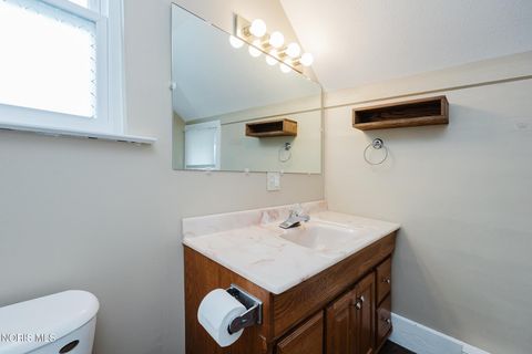 Tiny photo for 826 S Spring Street, Bucyrus, OH 44820 (MLS # 10005402)