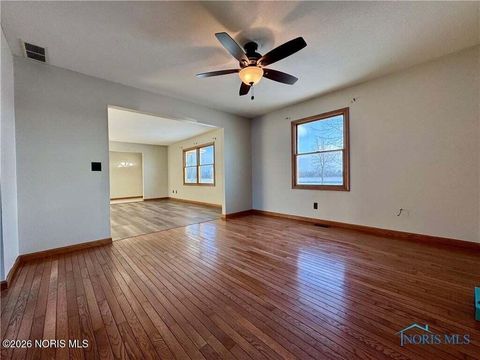 Tiny photo for 14424 Karnes Road, Defiance, OH 43512 (MLS # 10004137)