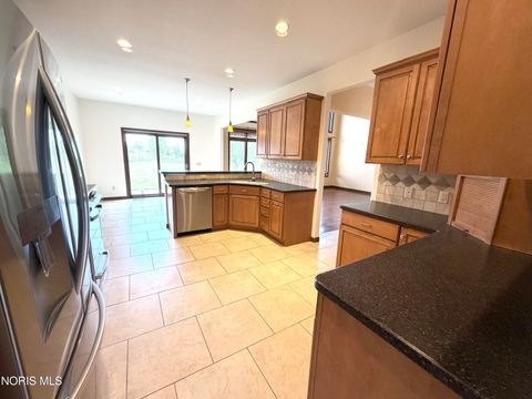 Tiny photo for 7939 N Woodbridge Road, Monclova, OH 43542 (MLS # 10008115)