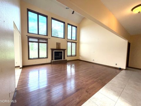 Tiny photo for 7939 N Woodbridge Road, Monclova, OH 43542 (MLS # 10008115)