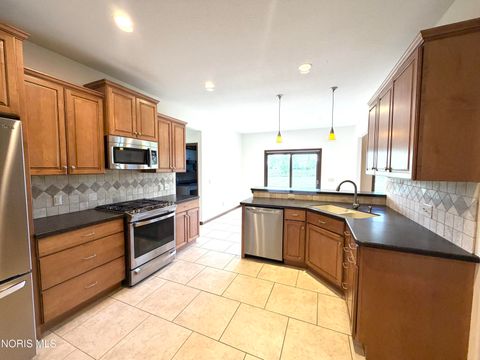 Tiny photo for 7939 N Woodbridge Road, Monclova, OH 43542 (MLS # 10008115)