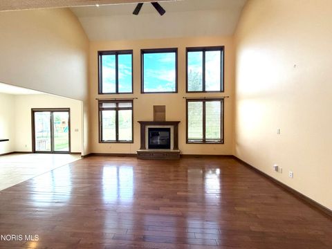 Tiny photo for 7939 N Woodbridge Road, Monclova, OH 43542 (MLS # 10008115)