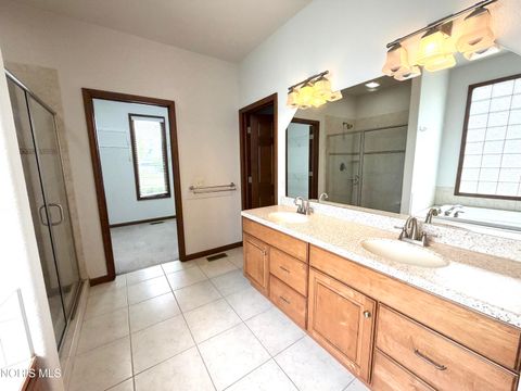 Tiny photo for 7939 N Woodbridge Road, Monclova, OH 43542 (MLS # 10008115)