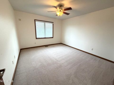 Tiny photo for 7939 N Woodbridge Road, Monclova, OH 43542 (MLS # 10008115)