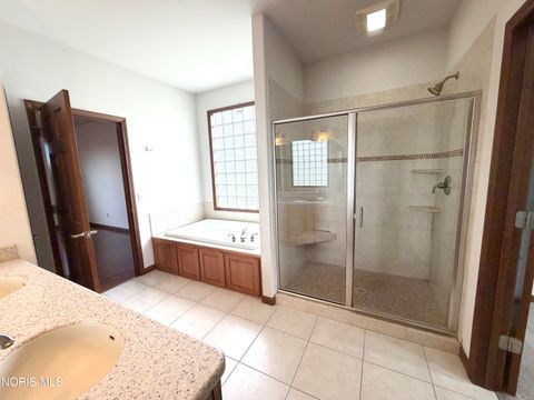 Tiny photo for 7939 N Woodbridge Road, Monclova, OH 43542 (MLS # 10008115)