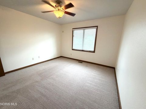 Tiny photo for 7939 N Woodbridge Road, Monclova, OH 43542 (MLS # 10008115)