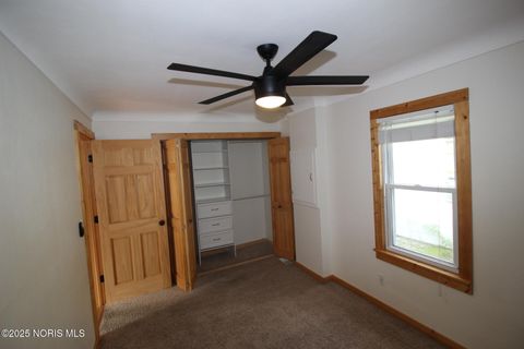 Tiny photo for 1135 Sawyer Road, Toledo, OH 43615 (MLS # 10000725)