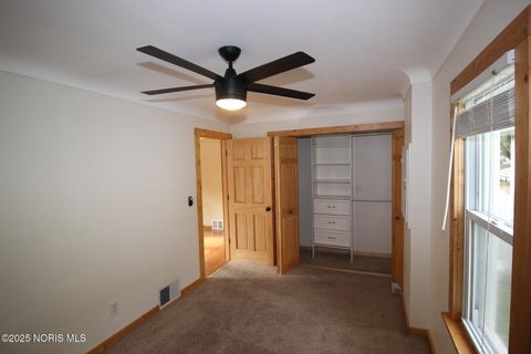 Tiny photo for 1135 Sawyer Road, Toledo, OH 43615 (MLS # 10000725)