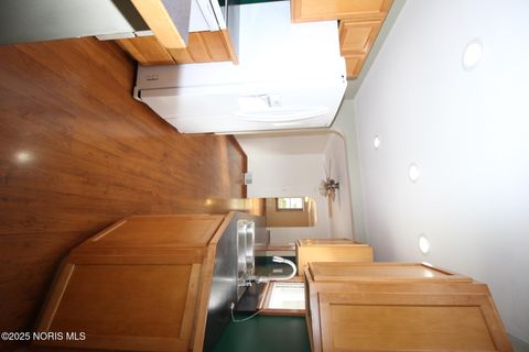 Tiny photo for 1135 Sawyer Road, Toledo, OH 43615 (MLS # 10000725)