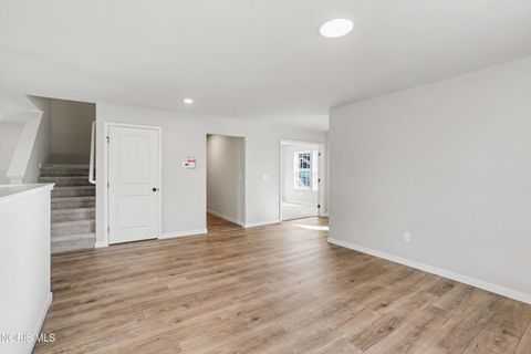 Tiny photo for 1506 Lee Ann Avenue, Defiance, OH 43512 (MLS # 10010485)