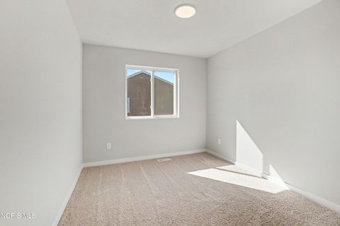 Tiny photo for 1506 Lee Ann Avenue, Defiance, OH 43512 (MLS # 10010485)