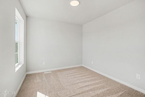 Tiny photo for 1506 Lee Ann Avenue, Defiance, OH 43512 (MLS # 10010485)