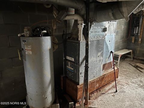 Tiny photo for 3850 County Road 231, Fremont, OH 43420 (MLS # 10000776)