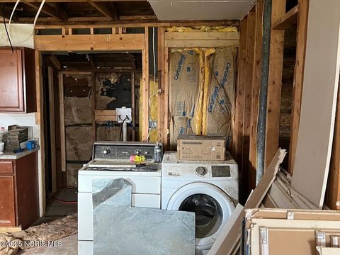 Tiny photo for 3850 County Road 231, Fremont, OH 43420 (MLS # 10000776)