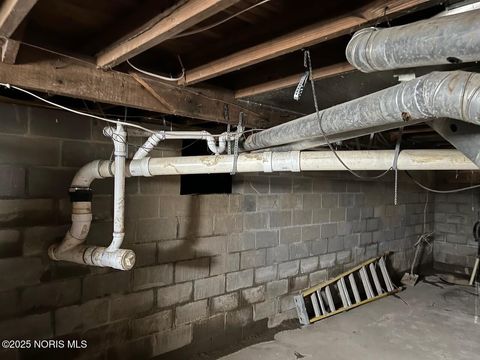 Tiny photo for 3850 County Road 231, Fremont, OH 43420 (MLS # 10000776)