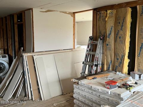 Tiny photo for 3850 County Road 231, Fremont, OH 43420 (MLS # 10000776)