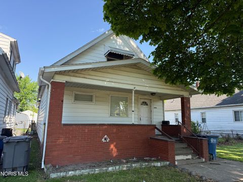 Photo of 2916 Elm Street, Toledo, OH 43608 (MLS # 10007633)