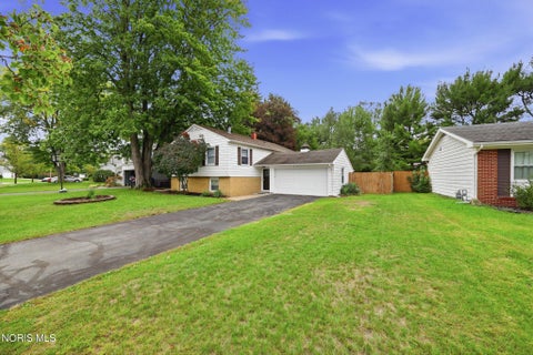 Tiny photo for 6461 Longfellow Road, Sylvania, OH 43560 (MLS # 10014146)