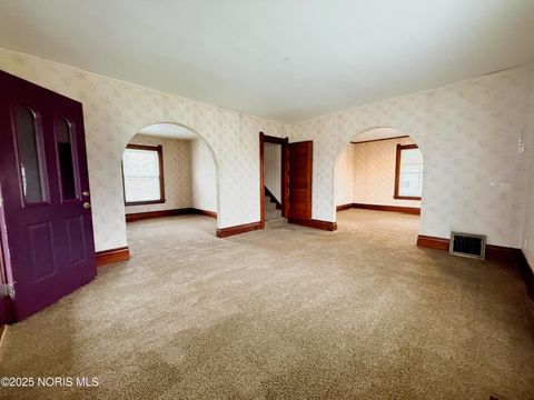 Tiny photo for 527 N Locust Street, Oak Harbor, OH 43449 (MLS # 10001691)