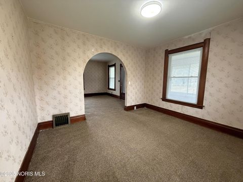 Tiny photo for 527 N Locust Street, Oak Harbor, OH 43449 (MLS # 10001691)