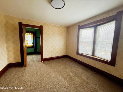 Tiny photo for 527 N Locust Street, Oak Harbor, OH 43449 (MLS # 10001691)