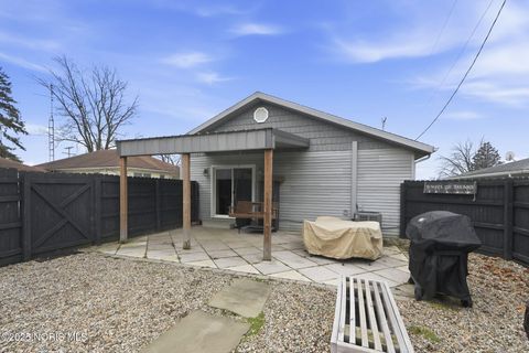 Tiny photo for 410 N Bryan Street, Hicksville, OH 43526 (MLS # 10001683)