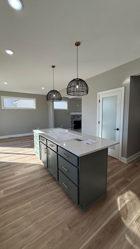 Tiny photo for 717 W Ironwood Drive, Rossford, OH 43460 (MLS # 10000318)