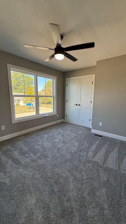 Tiny photo for 717 W Ironwood Drive, Rossford, OH 43460 (MLS # 10000318)