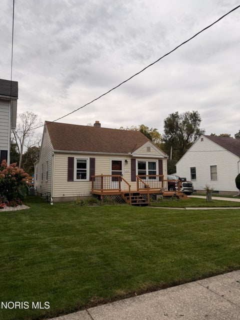 Tiny photo for 2525 Southwood Road, Toledo, OH 43614 (MLS # 10014534)