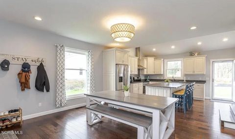 Tiny photo for 24269 W Second St, Grand Rapids, OH 43522 (MLS # 10004978)