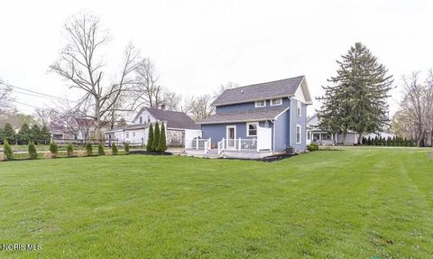 Tiny photo for 24269 W Second St, Grand Rapids, OH 43522 (MLS # 10004978)