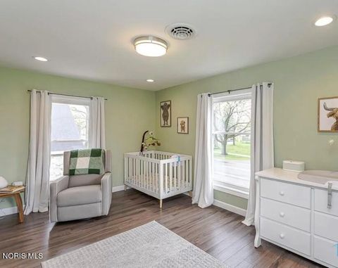 Tiny photo for 24269 W Second St, Grand Rapids, OH 43522 (MLS # 10004978)