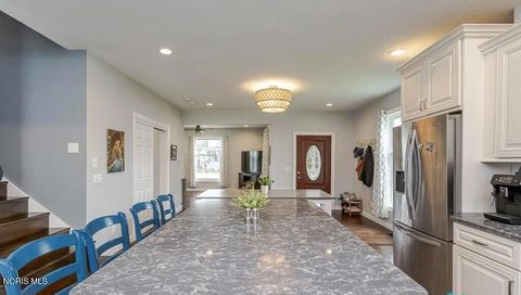 Tiny photo for 24269 W Second St, Grand Rapids, OH 43522 (MLS # 10004978)