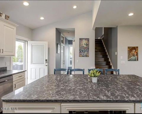 Tiny photo for 24269 W Second St, Grand Rapids, OH 43522 (MLS # 10004978)