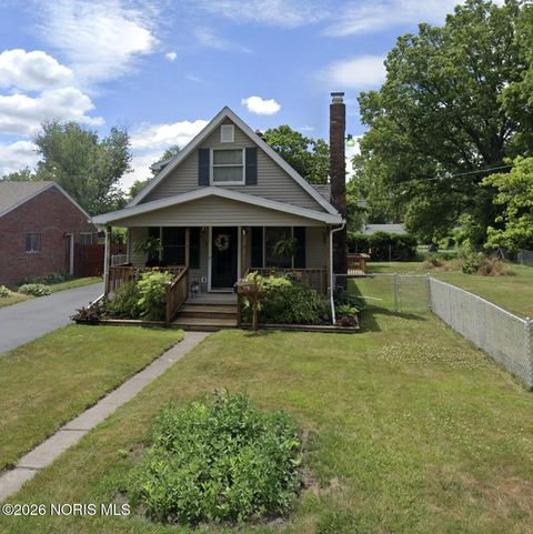 Photo of 711 Sawyer Road, Toledo, OH 43615 (MLS # 10002783)