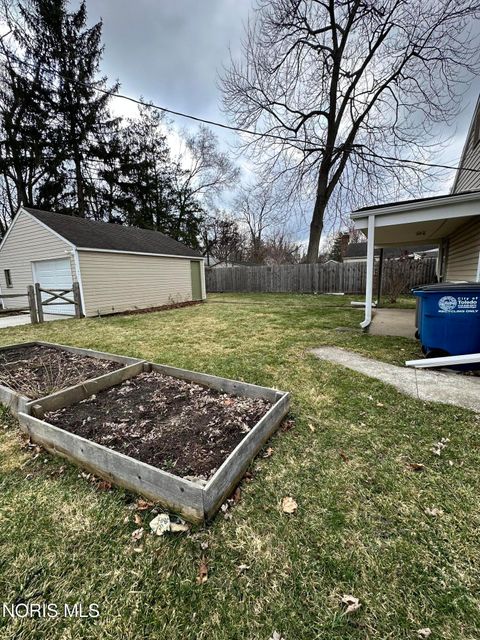 Tiny photo for 5001 Golden Road, Toledo, OH 43615 (MLS # 10004942)