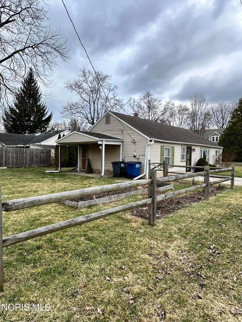 Tiny photo for 5001 Golden Road, Toledo, OH 43615 (MLS # 10004942)