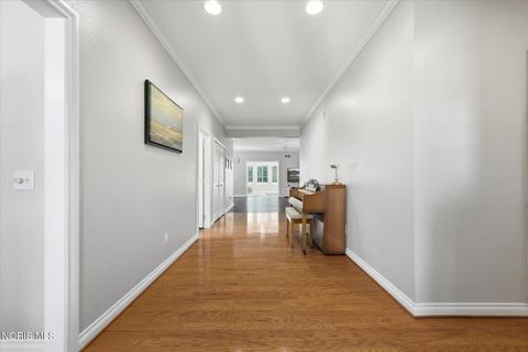 Tiny photo for 4973 Lake Breeze Lane, Maumee, OH 43537 (MLS # 10008492)