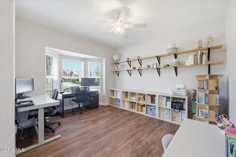 Tiny photo for 4973 Lake Breeze Lane, Maumee, OH 43537 (MLS # 10008492)