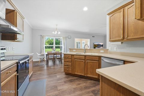 Tiny photo for 4973 Lake Breeze Lane, Maumee, OH 43537 (MLS # 10008492)