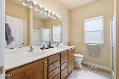 Tiny photo for 4973 Lake Breeze Lane, Maumee, OH 43537 (MLS # 10008492)