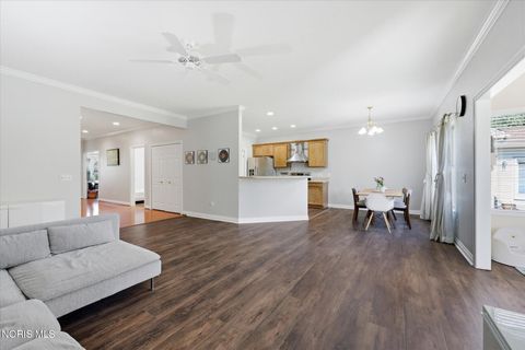 Tiny photo for 4973 Lake Breeze Lane, Maumee, OH 43537 (MLS # 10008492)