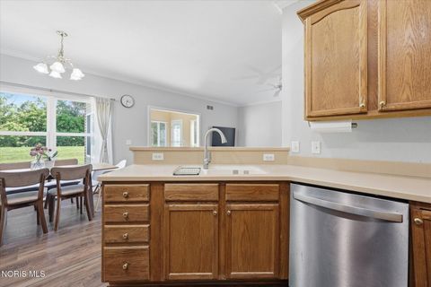 Tiny photo for 4973 Lake Breeze Lane, Maumee, OH 43537 (MLS # 10008492)