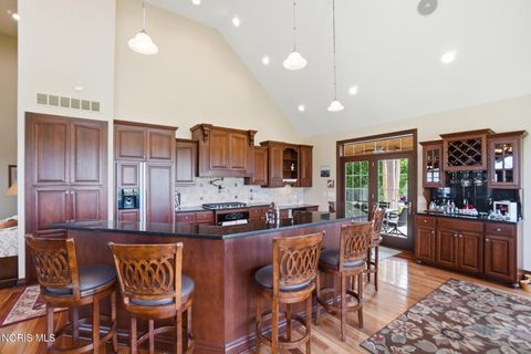 Tiny photo for 7207 Ashbury Lane, Findlay, OH 45840 (MLS # 10007899)