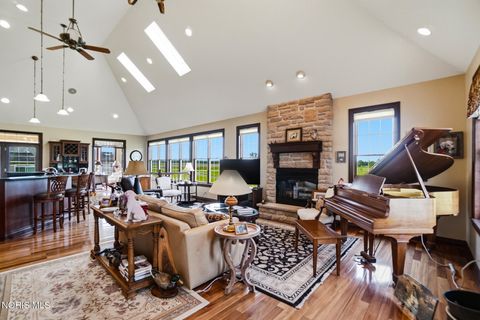 Tiny photo for 7207 Ashbury Lane, Findlay, OH 45840 (MLS # 10007899)