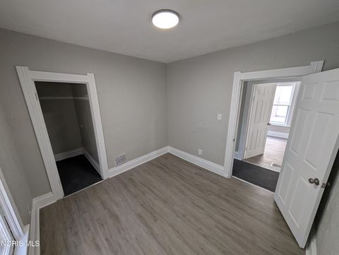 Tiny photo for 29 Garfield Place, Toledo, OH 43605 (MLS # 10004469)