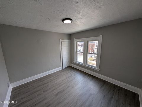 Tiny photo for 29 Garfield Place, Toledo, OH 43605 (MLS # 10004469)