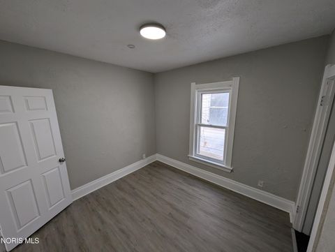 Tiny photo for 29 Garfield Place, Toledo, OH 43605 (MLS # 10004469)