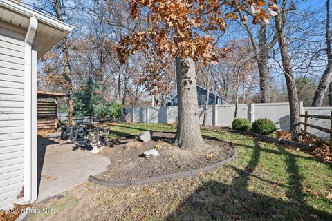 Tiny photo for 1714 Deer Trail Drive, Toledo, OH 43615 (MLS # 10001954)